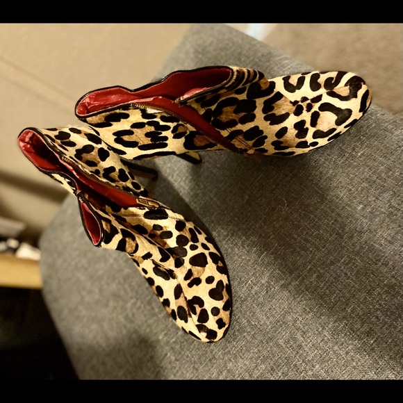 Leopard Print Platform Booties Size 9 - Picture 1 of 4